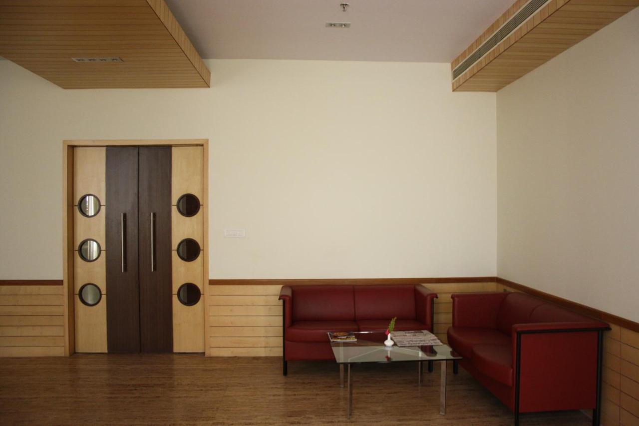 Royal Orchid Central Kireeti Hampi, Hospet Eksteriør billede